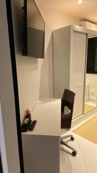 Entire 2 Bedrooms In Apartamento