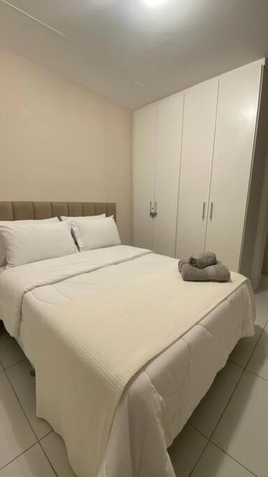 Entire 2 Bedrooms In *