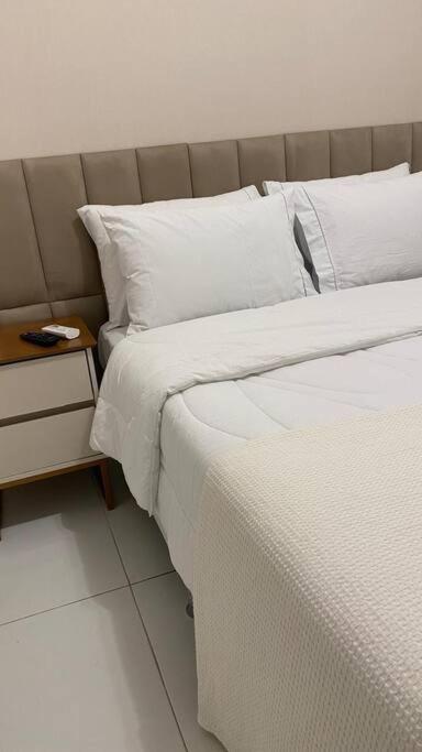 Apartment Entire 2 Bedrooms In *